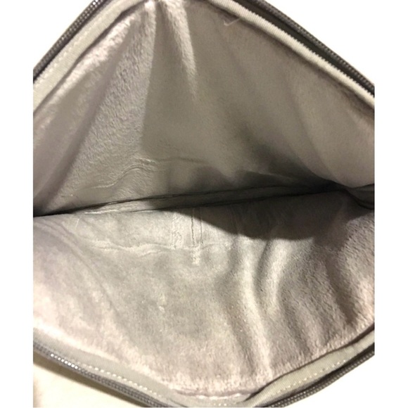 Marc by Marc Jacobs Quilted Laptop Sleeve - Picture 3 of 5